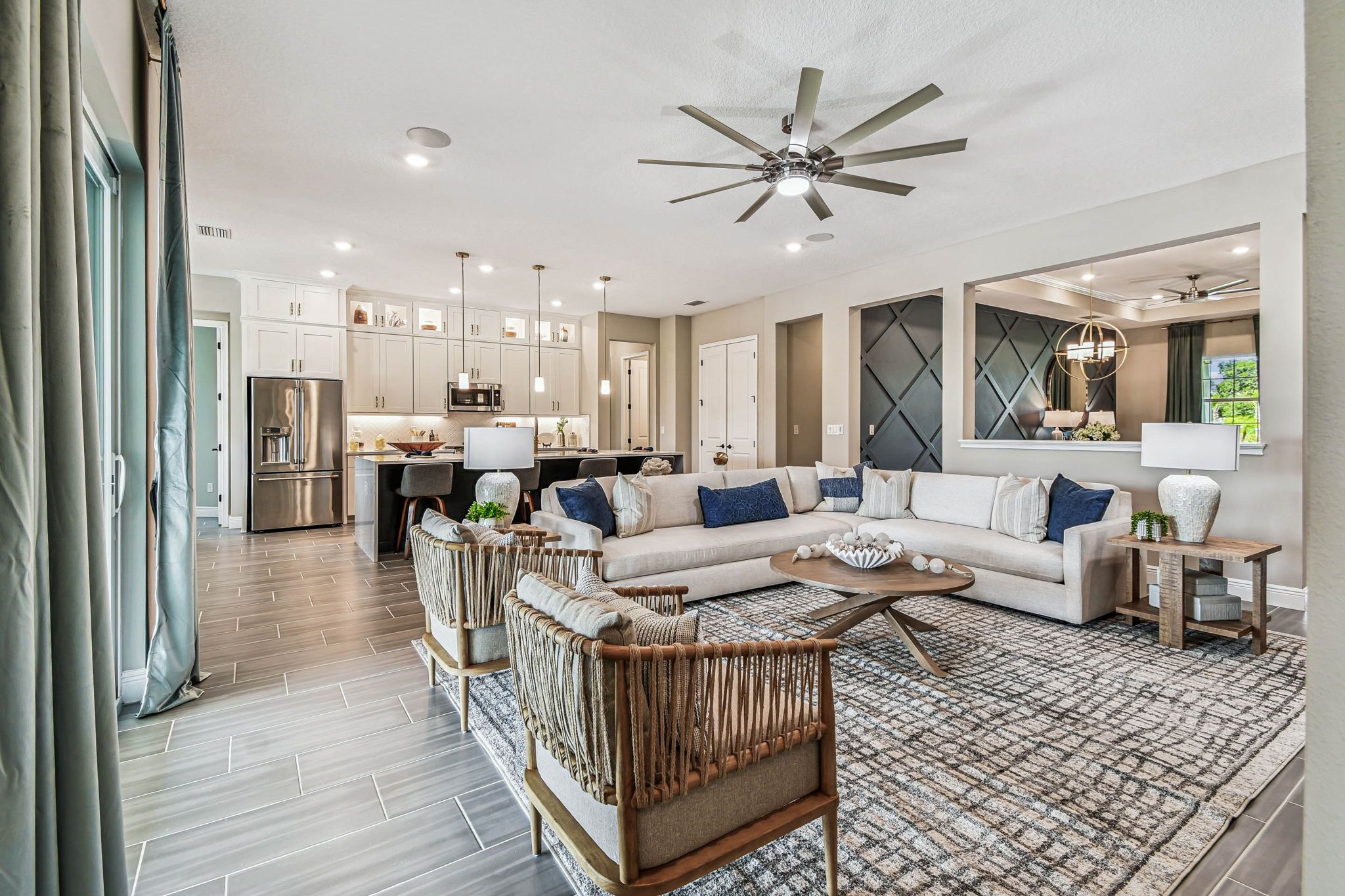Family room/Kitchen area