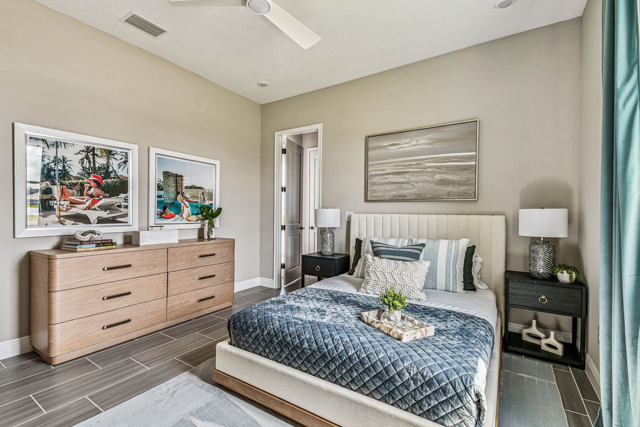 Guest bedroom - rear