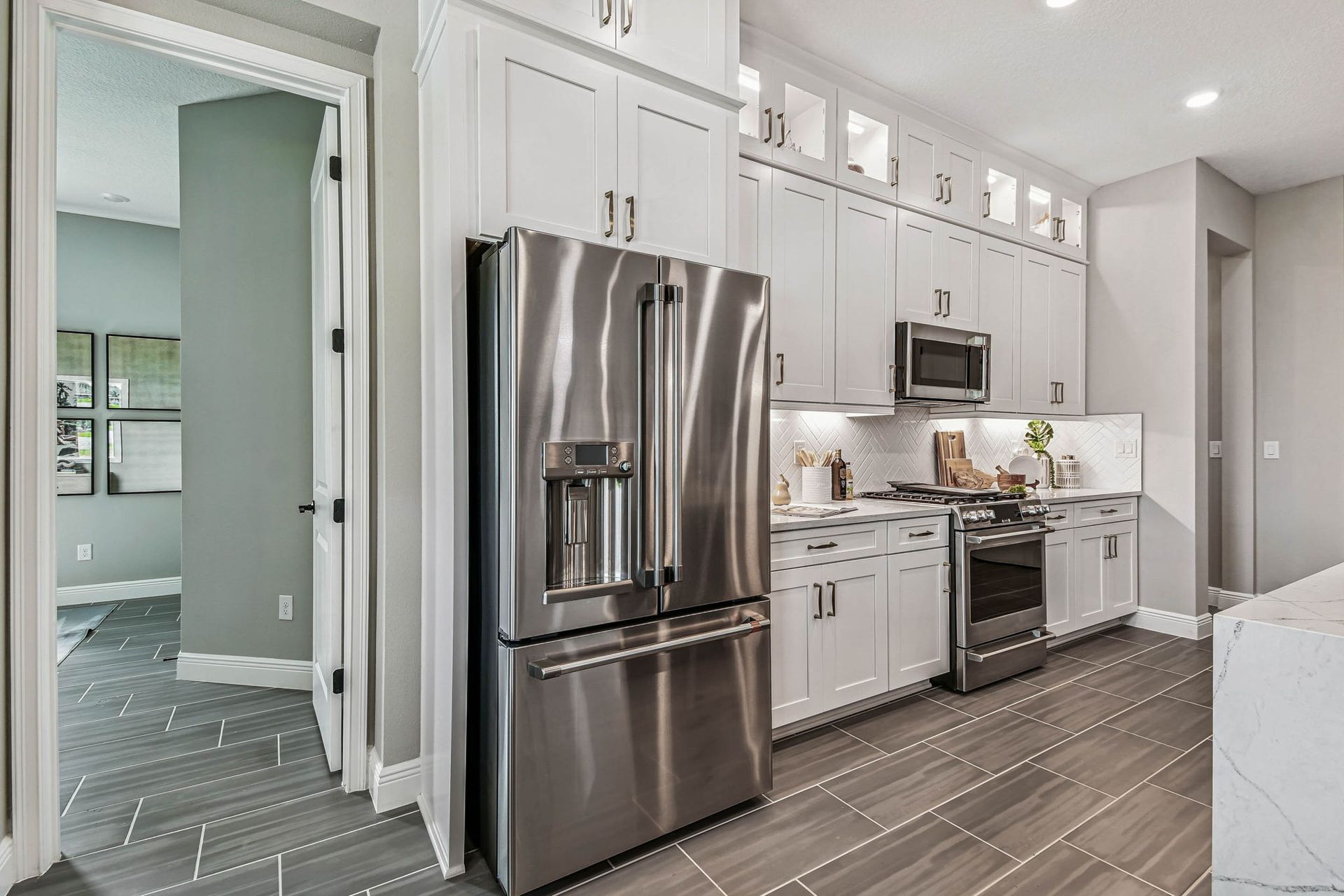 Kitchen - stove 