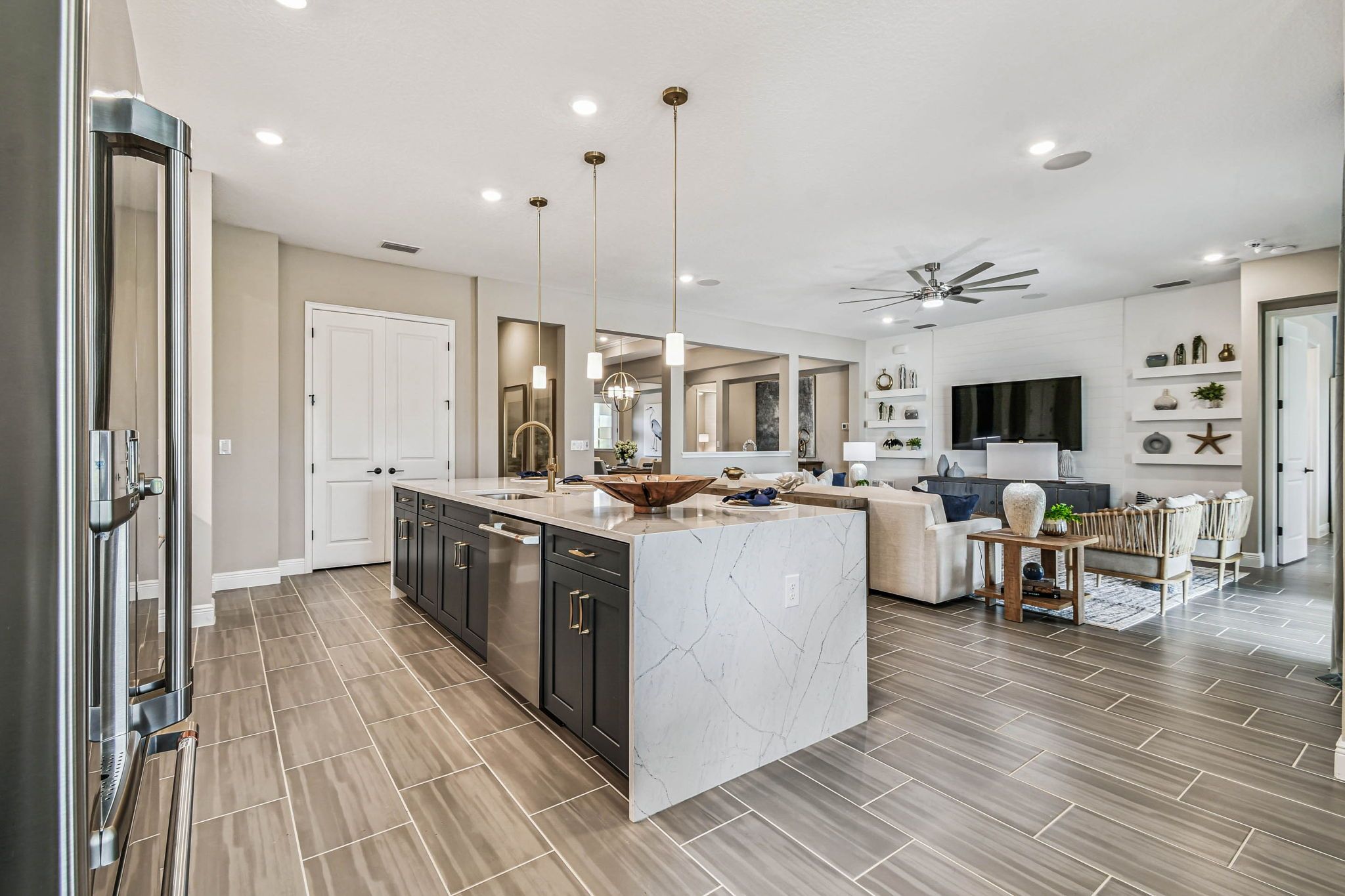 Kitchen - living room area