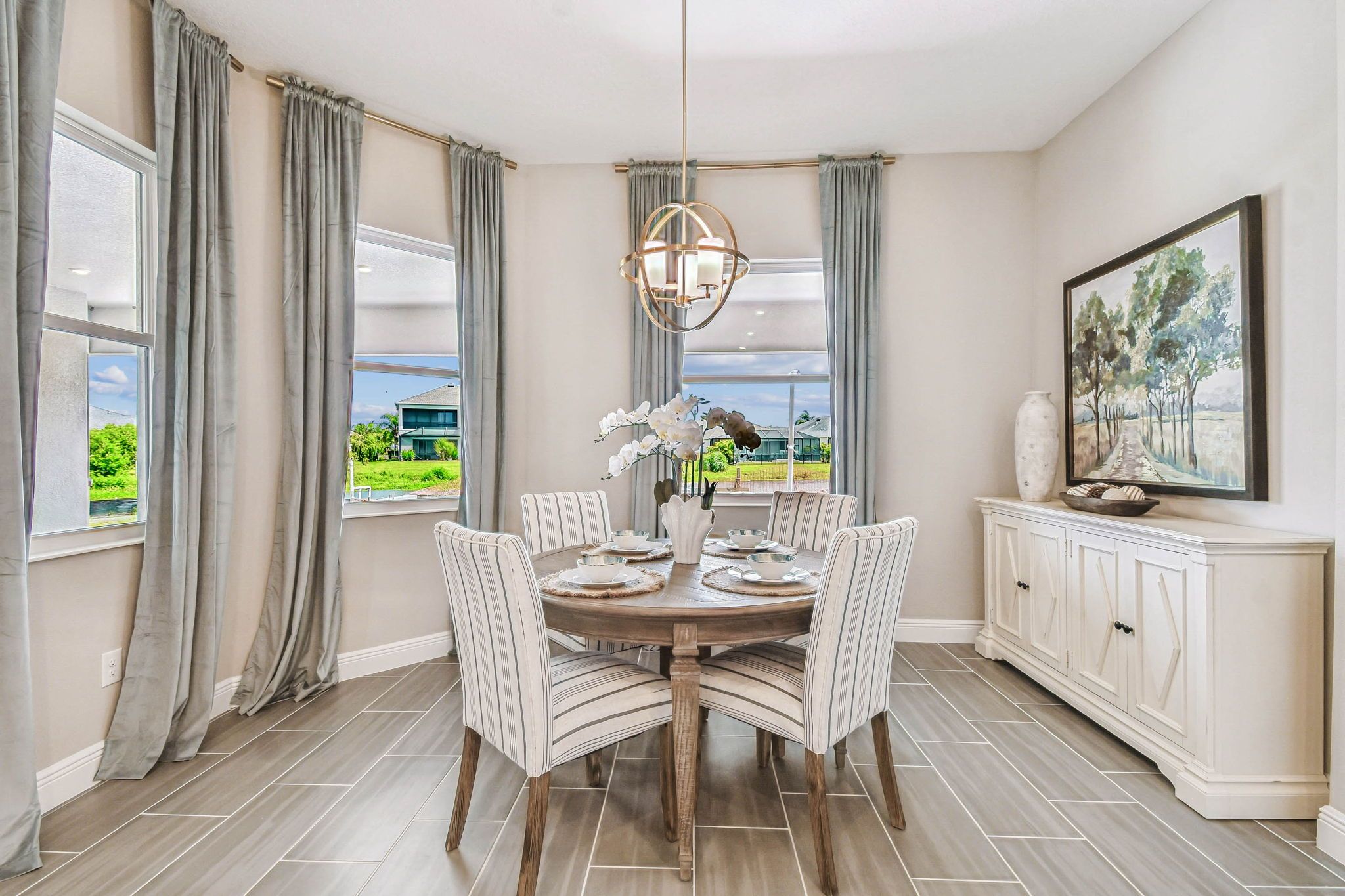 Breakfast nook