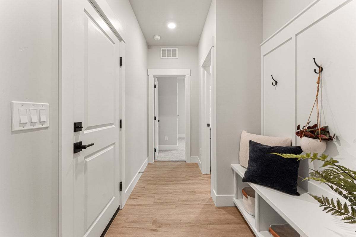Eagle Interior Mudroom