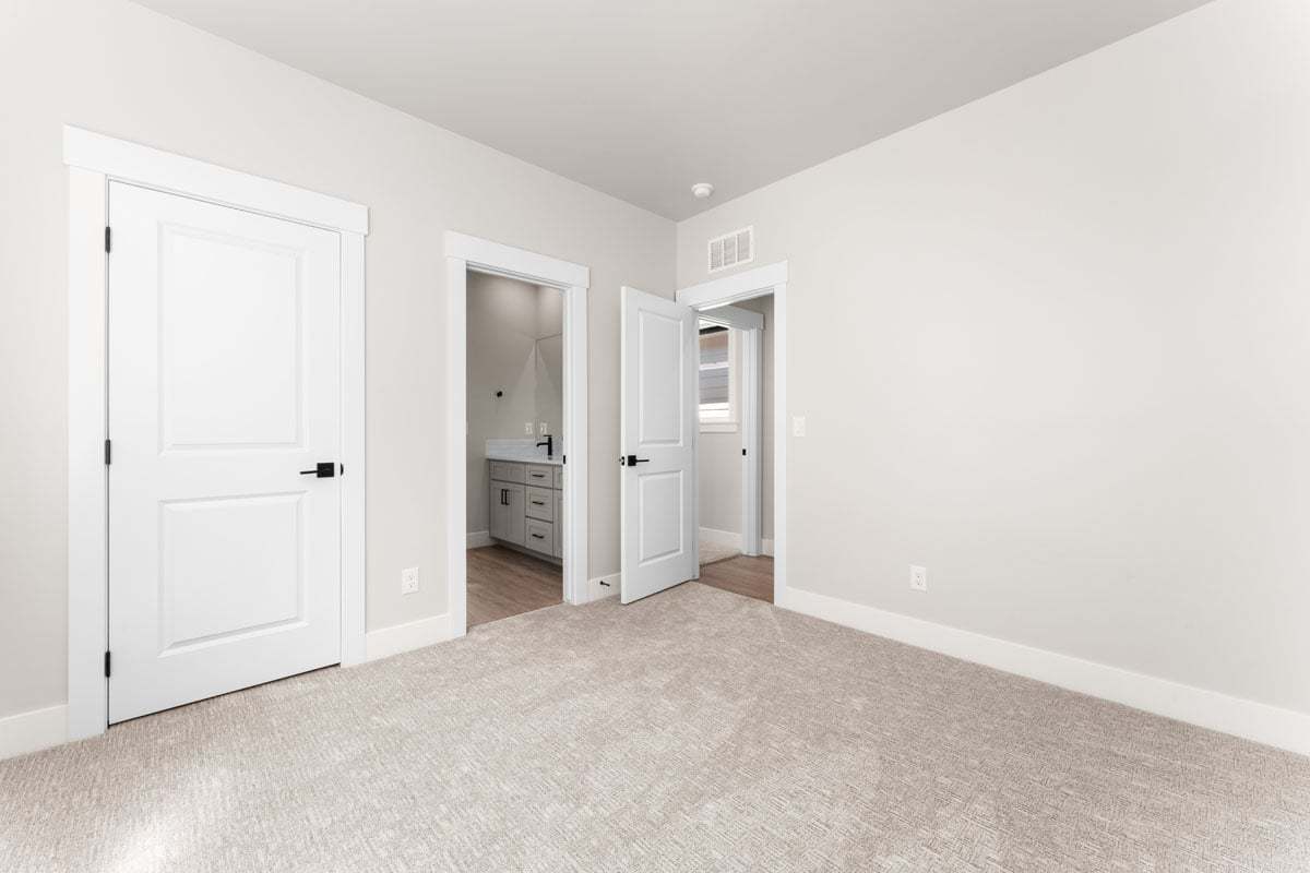 Eagle Interior Bedroom