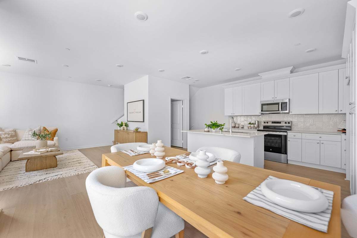 9425 N Sepulveda Blvd Unit 6 (Plan One)