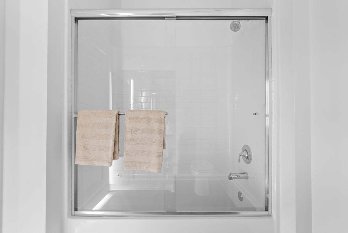 Plan 1 Primary Bath