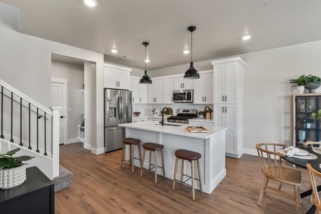 Goldfinch Model Kitchen