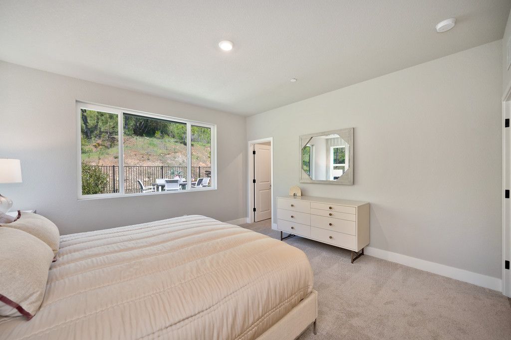 SR Plan 2 Primary Bedroom