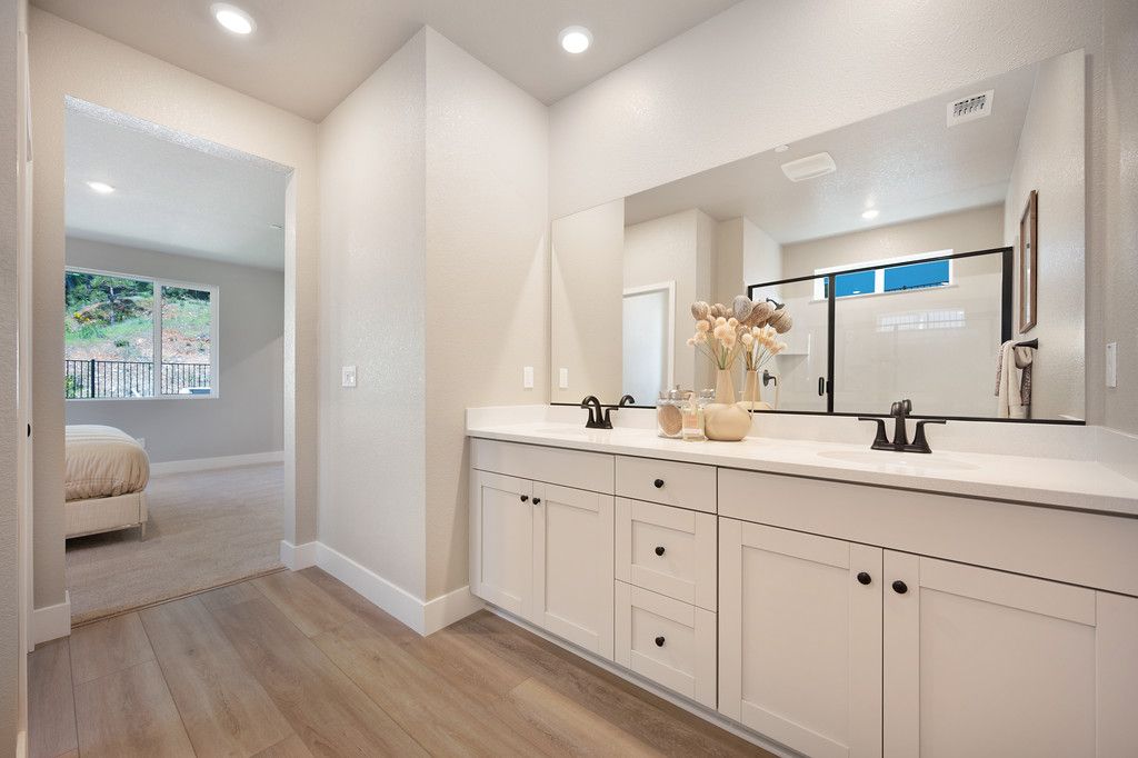 SR Plan 2 Primary Bath