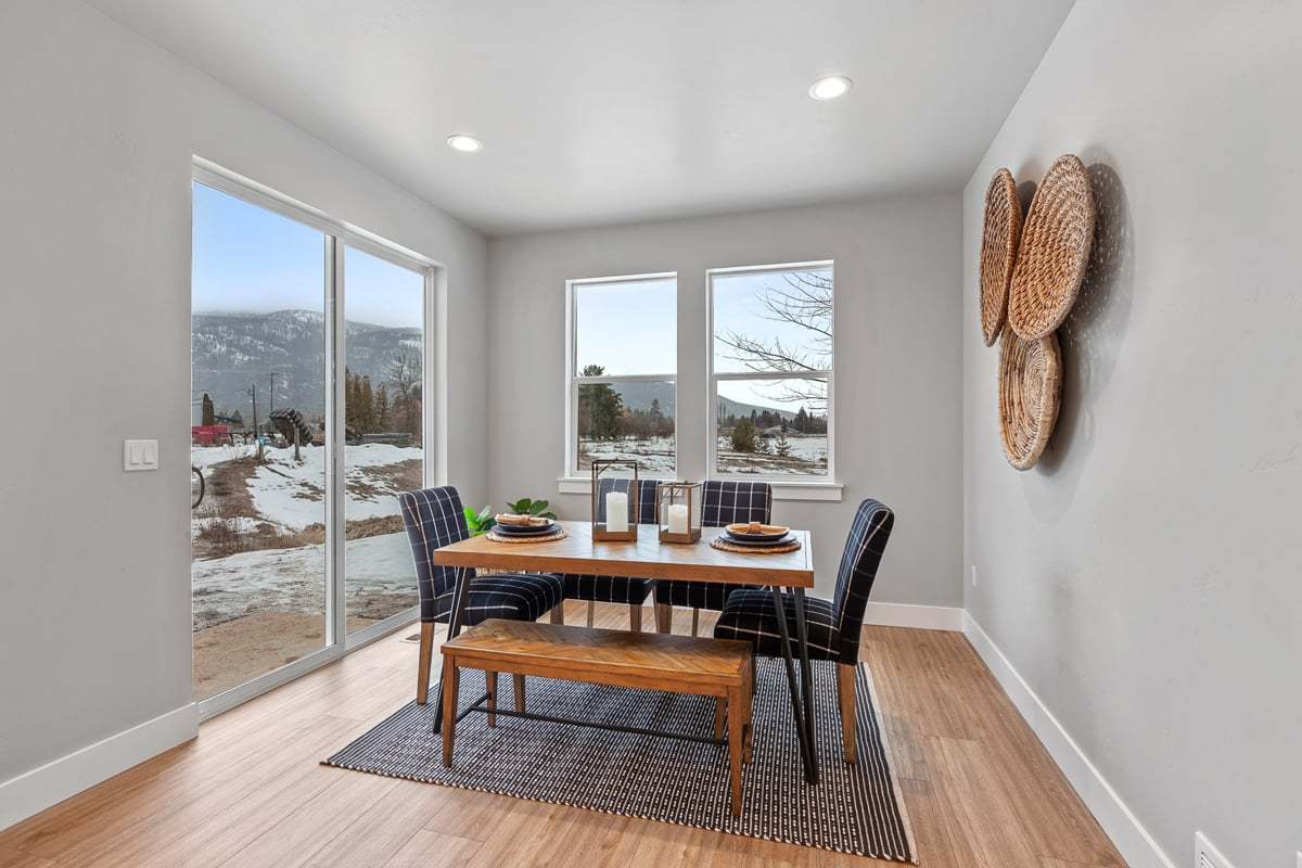 Base Camp Plan 3 Dining Room