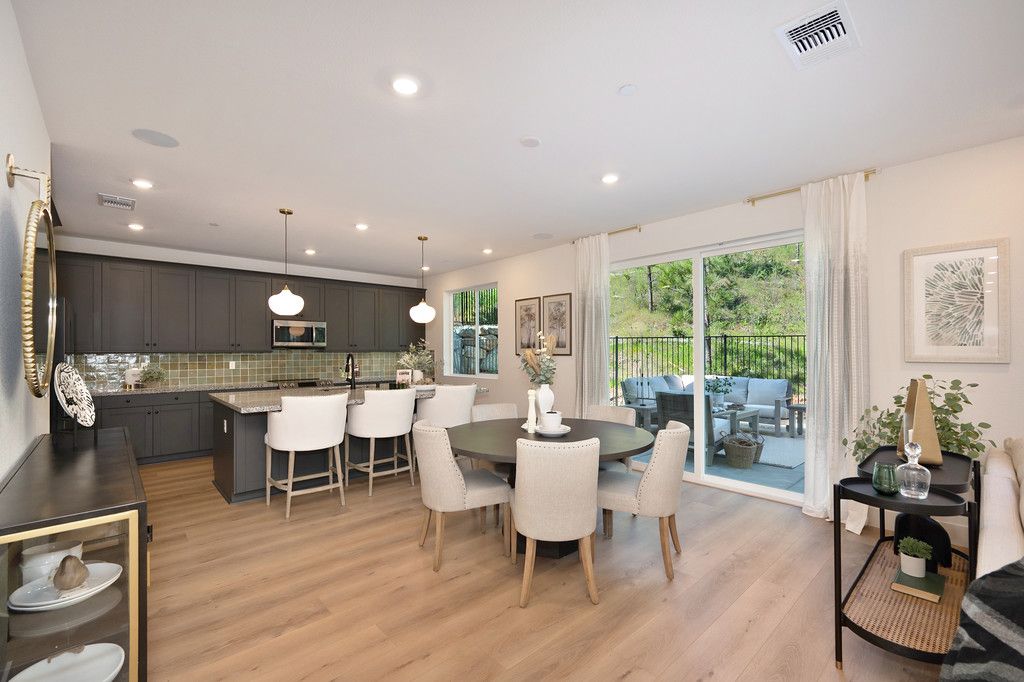 SR Plan 3 Kitchen - Dining