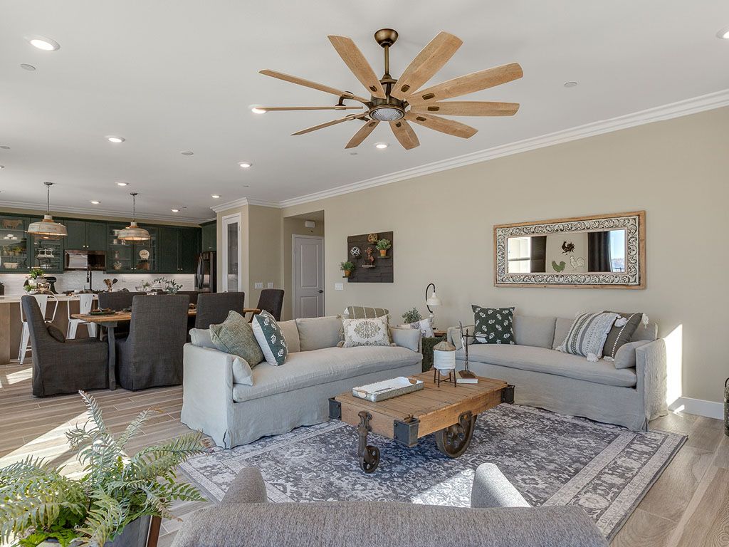 WR Meadow Plan 6 Family Room