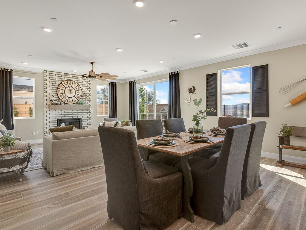 WR Meadow Plan 6 Dining/ Family Room
