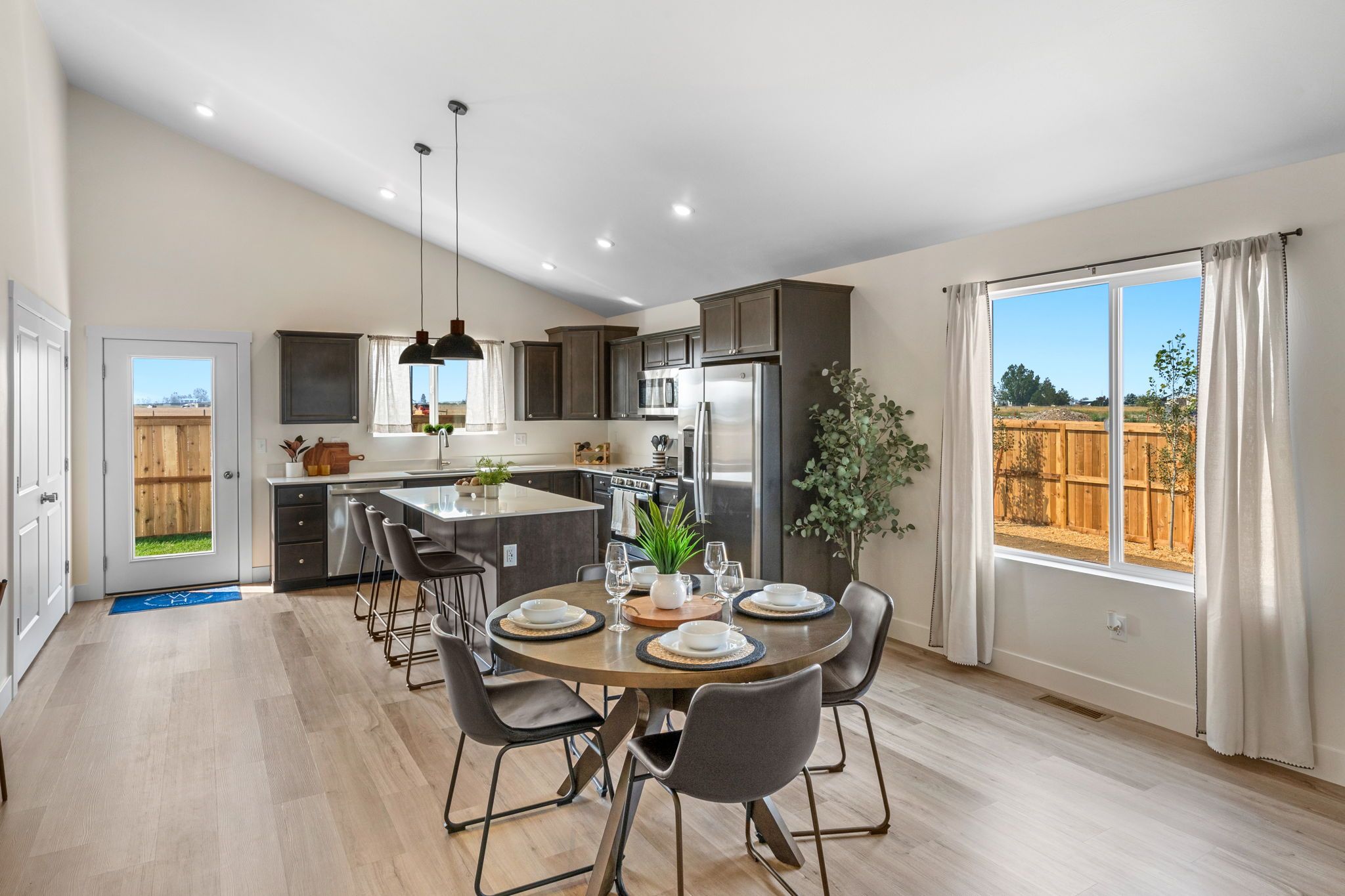 Birch Dining - Kitchen