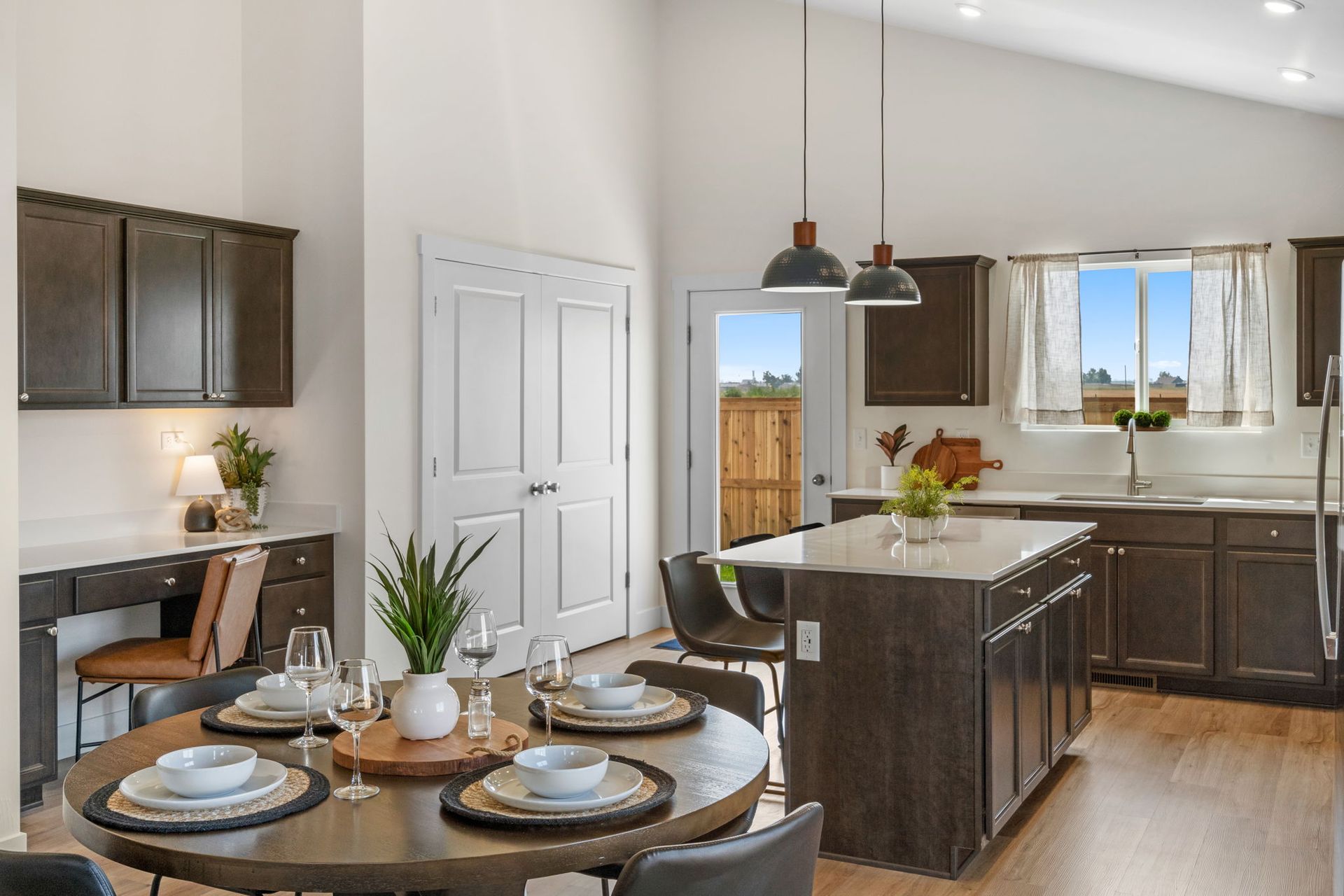 Birch Room - Dining - Kitchen