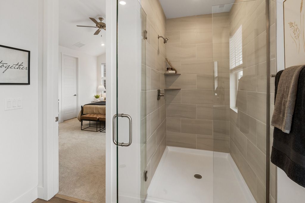 Gallatin Plan 1 Primary Bath