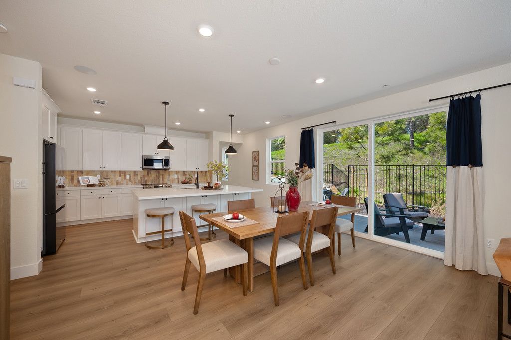 SR Plan 4 Kitchen - Dining