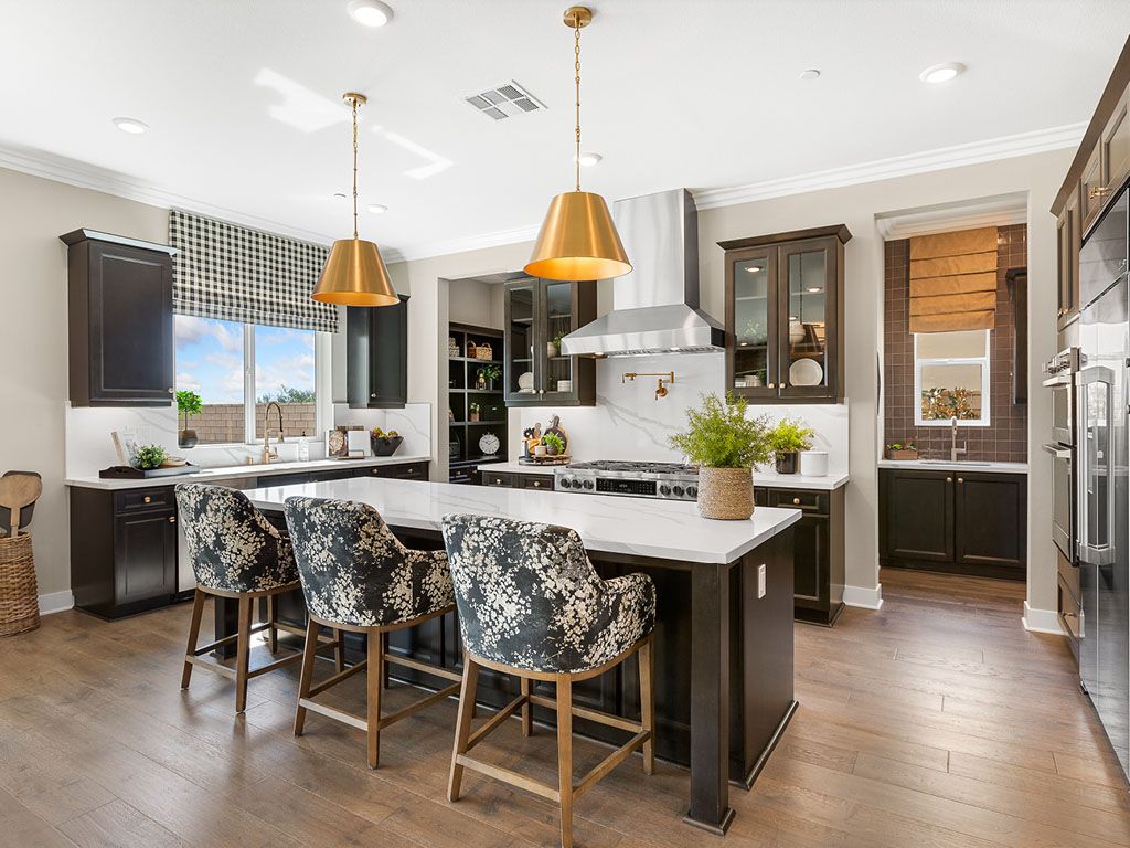 WR Ridgeline Plan 15 Kitchen/ Island