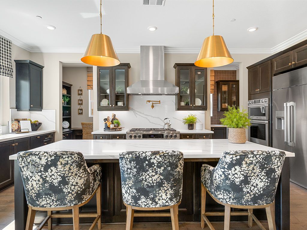 WR Ridgeline Plan 15 Kitchen/ Island