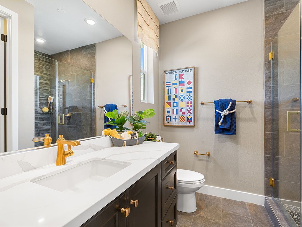WR Ridgeline Plan 15 Bathroom