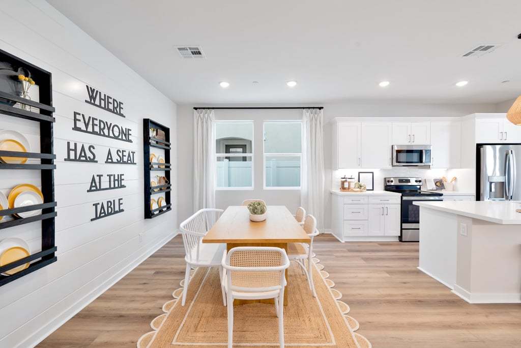 Saguaro Plan 2 Dining