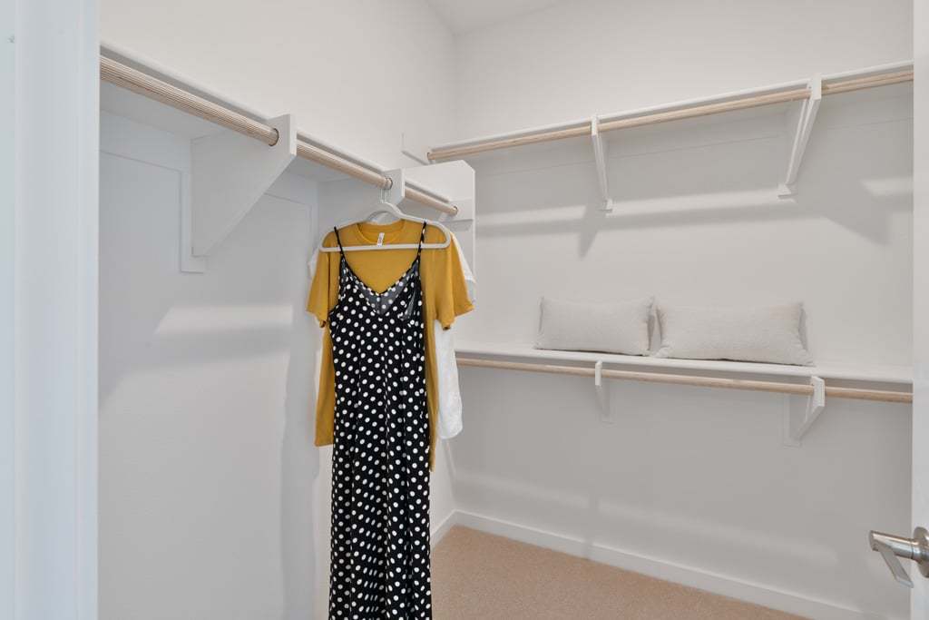 Saguaro Plan 2 Walk-in Closet