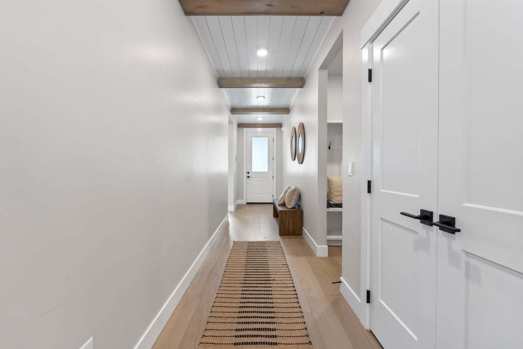 Hawk Foyer