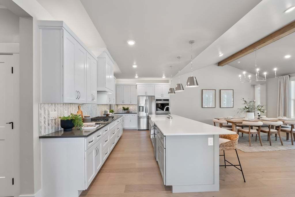 Hawk Kitchen