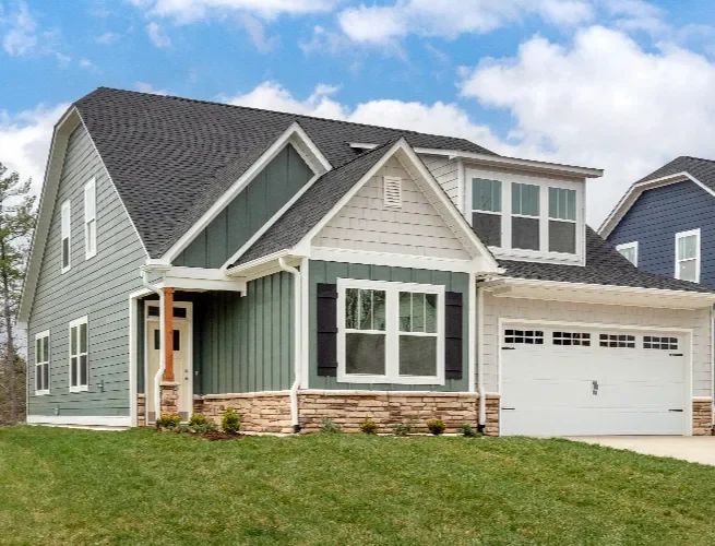 casa en Reems Creek Crossing por Windsor Built Homes
