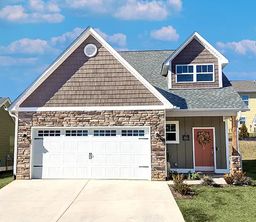 Brooks Cove - Black Mountain, NC