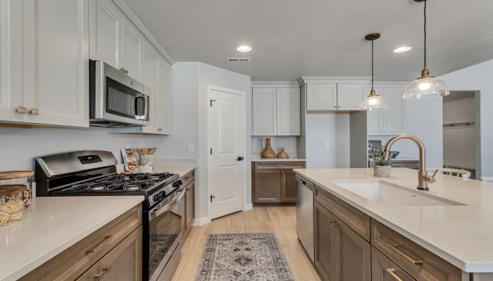 3352 S 2410 West (Everglade)