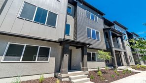 734 W 520 S (Hillsborough)