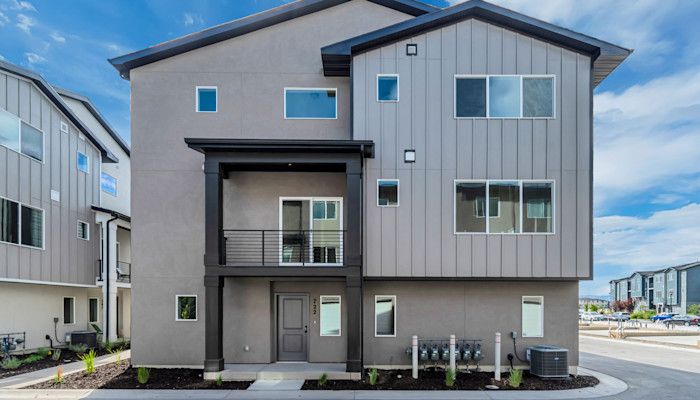 Regency at Meadowbrook por Woodside en Provo-Orem Utah