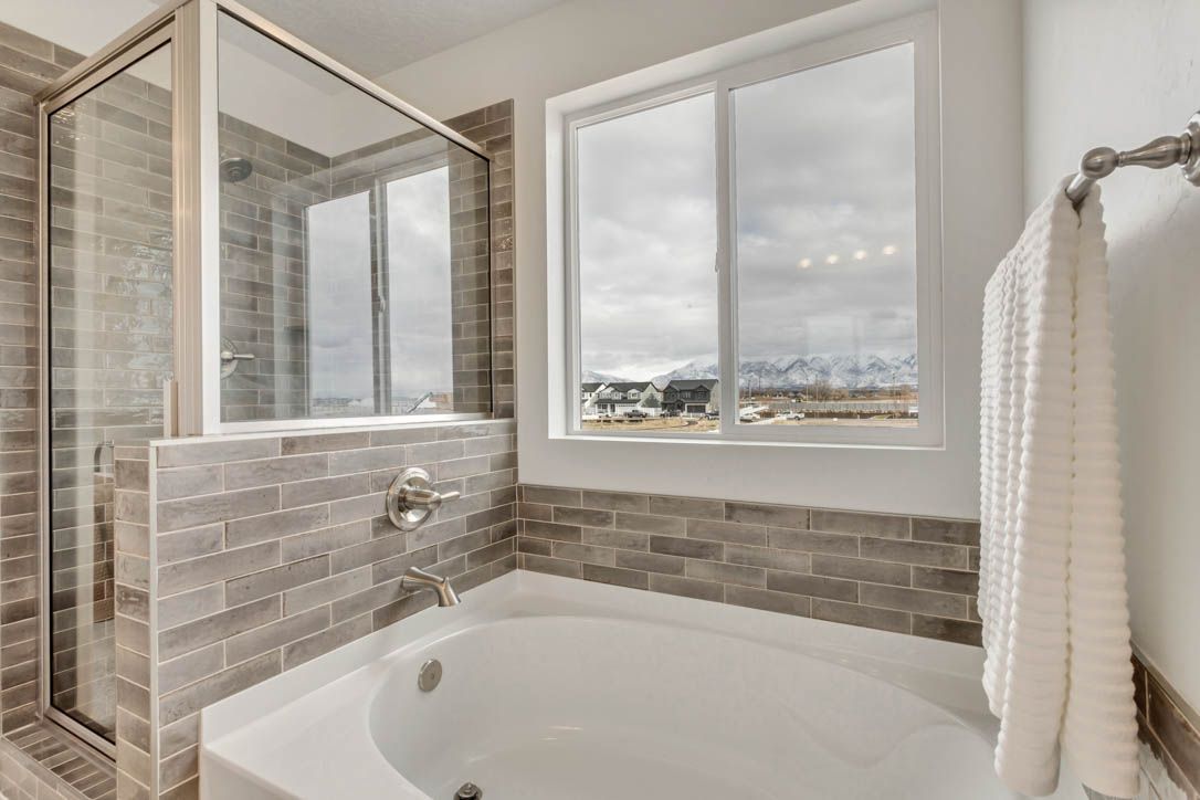 Bayview Shoreline Cedar