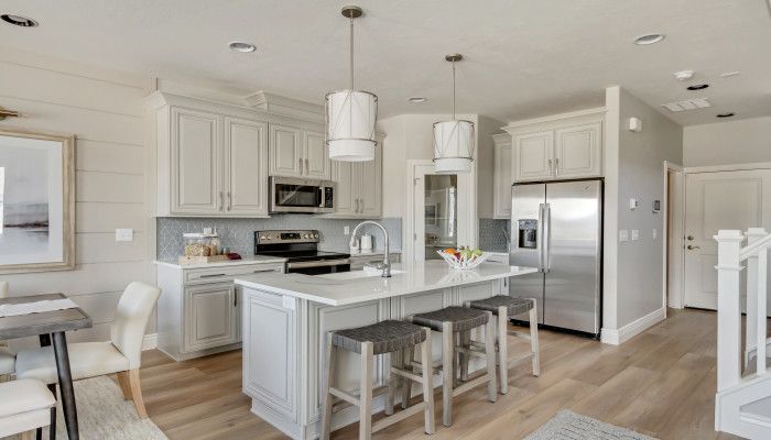 1101 W 1580 N (Buchanan)