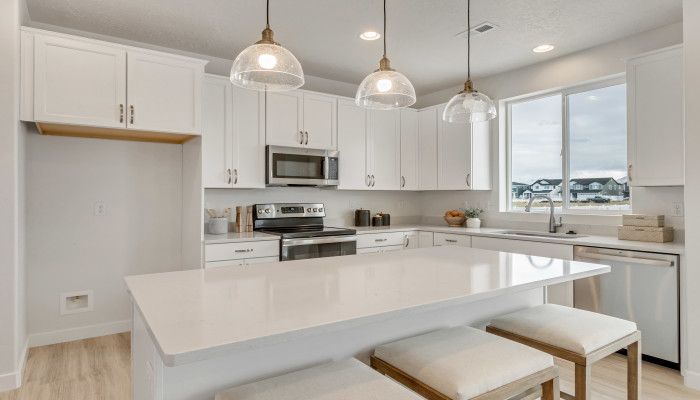 Cedar - Vista at Harmony Place: Salem, Utah - Woodside Homes