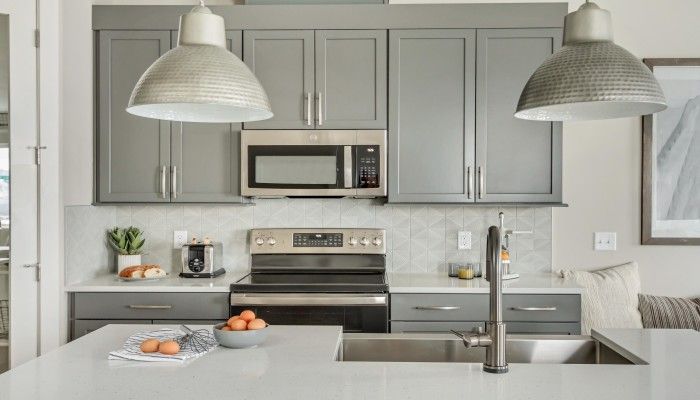 6819 S Clever Peak Lane (Jefferson)