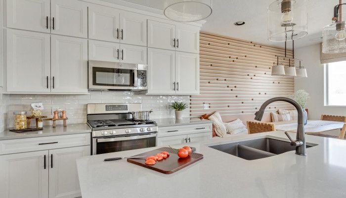 1115 W 1580 N (Jefferson)