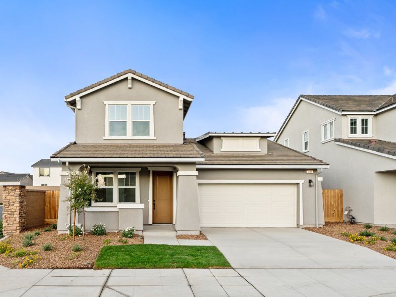 338 Huckleberry Road S (Cecily)