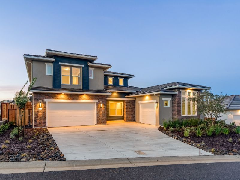 Canyon Ridge at The Preserve por Woodside Homes en Fresno California