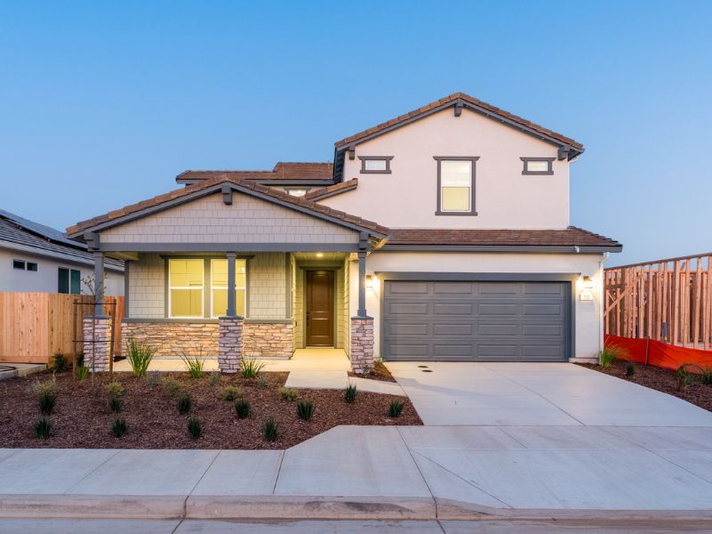 The Orchards at Copper Heights by Woodside Homes in Visalia California