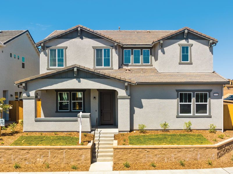 Montague by Woodside Homes in Fresno CA