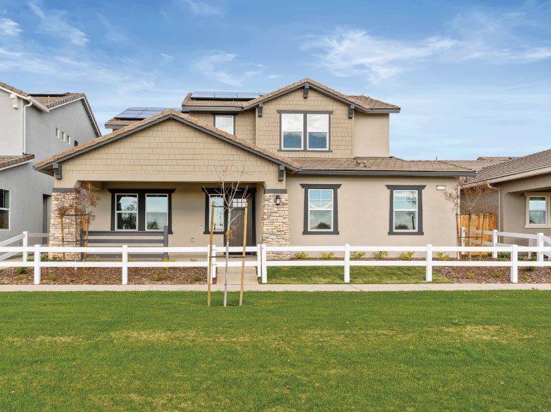 1136 Dana Lane W (Ophelia)