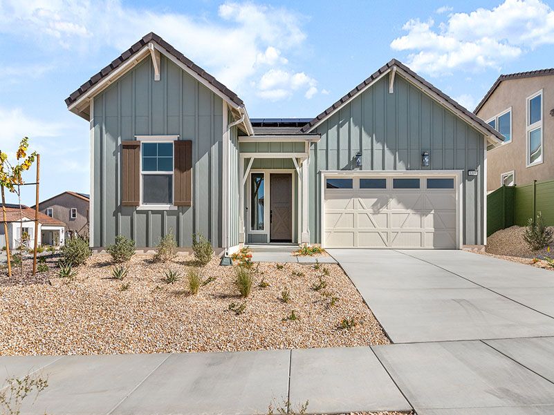 Luna - Plan 1 - Sunset Ridge at Silverwood: Hesperia, California - Woodside Homes
