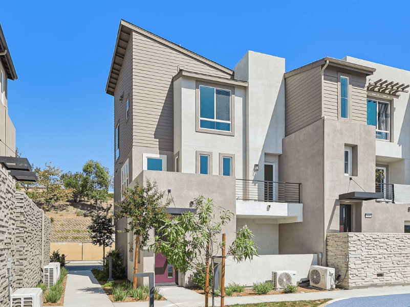 Lark - Plan 1 - The Nest at La Costa: Carlsbad, California - Woodside