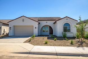 Cardinal - Legends at Thunderbird: Glendale, Arizona - Woodside Homes