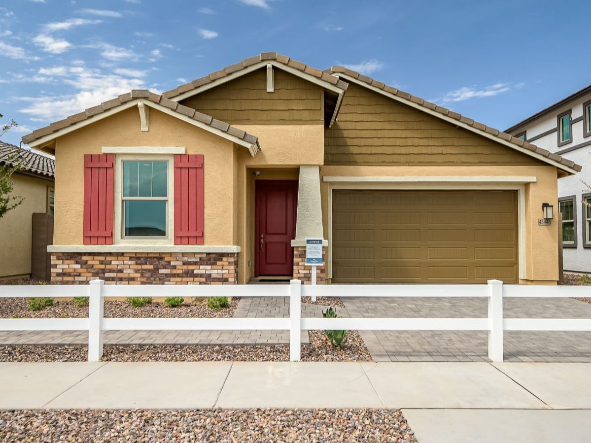 casa en Mesquite at North Creek por Woodside Homes