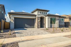 804 W Superstition Dr (Goldfinch)