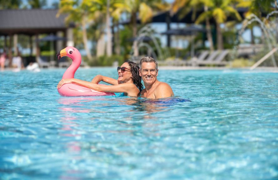 Resort & Lap Pools | Avenir