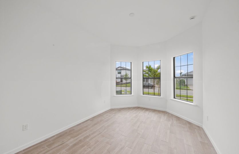 Secondary bedroom