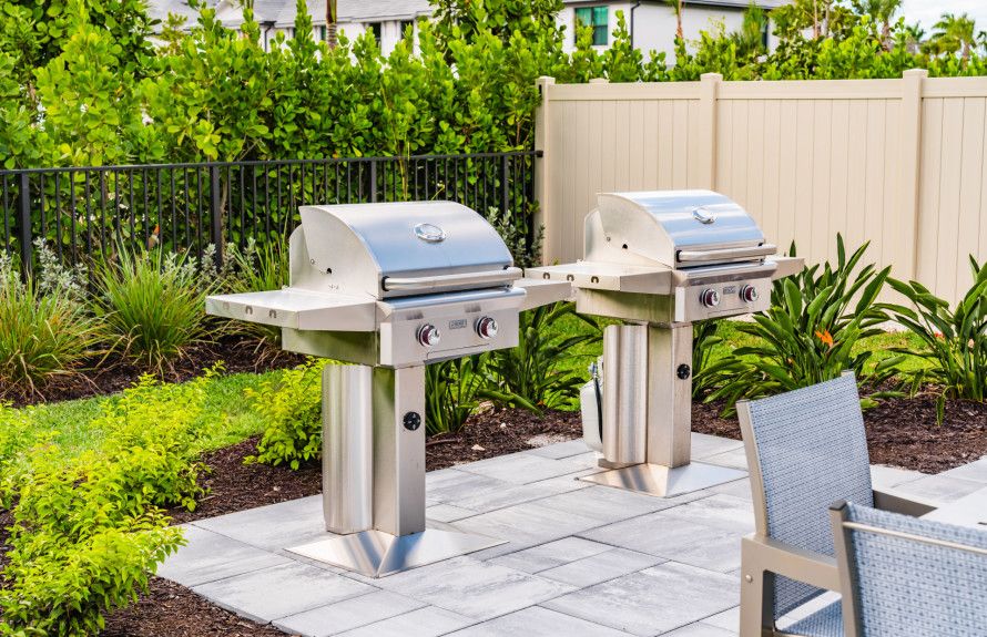 Outdoor BBQ Grills